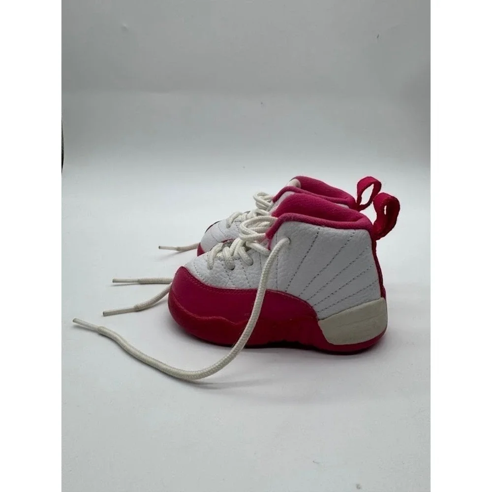 Jordan 12 Retro Toddler White Vivid Pink Sneakers 819666-109 Size 5C Mens